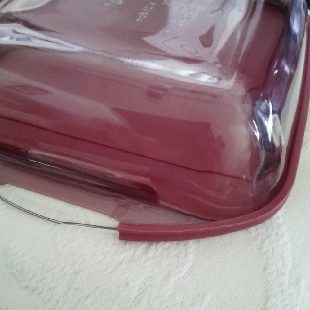 NWOT ANCHOR HOCKING WITH RED WARMING LID
